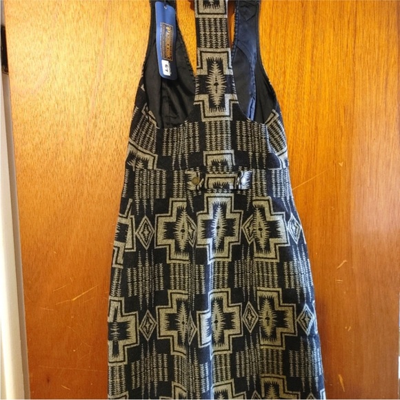 Geometric Patterned Halter Dress - Picture 2 of 3